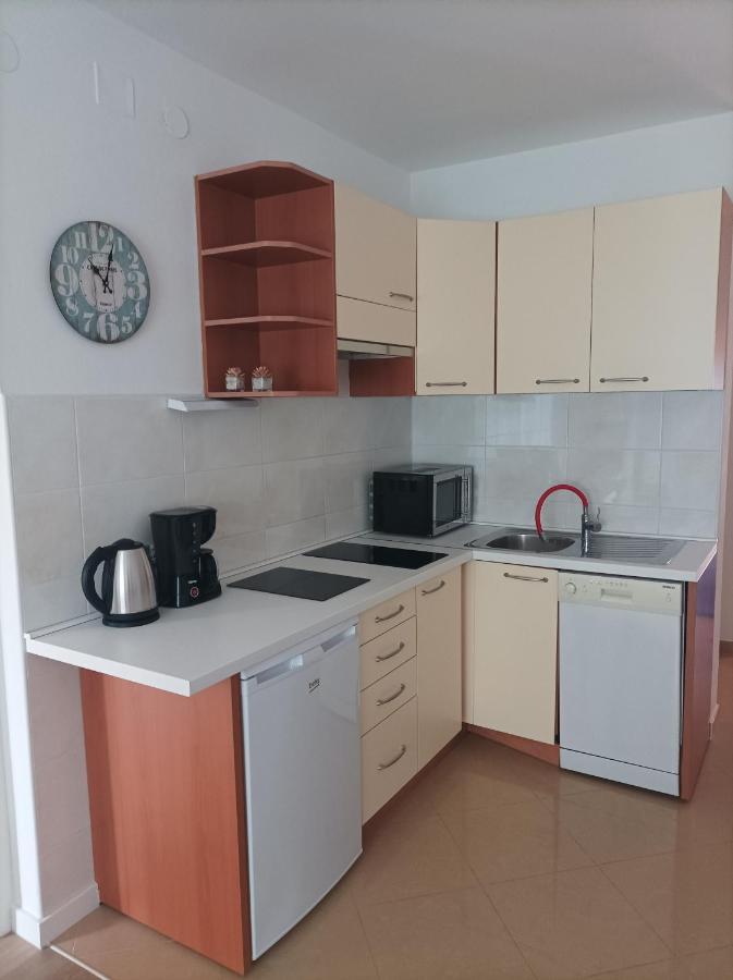 Neda Apartmani Мали-Лошинь Экстерьер фото